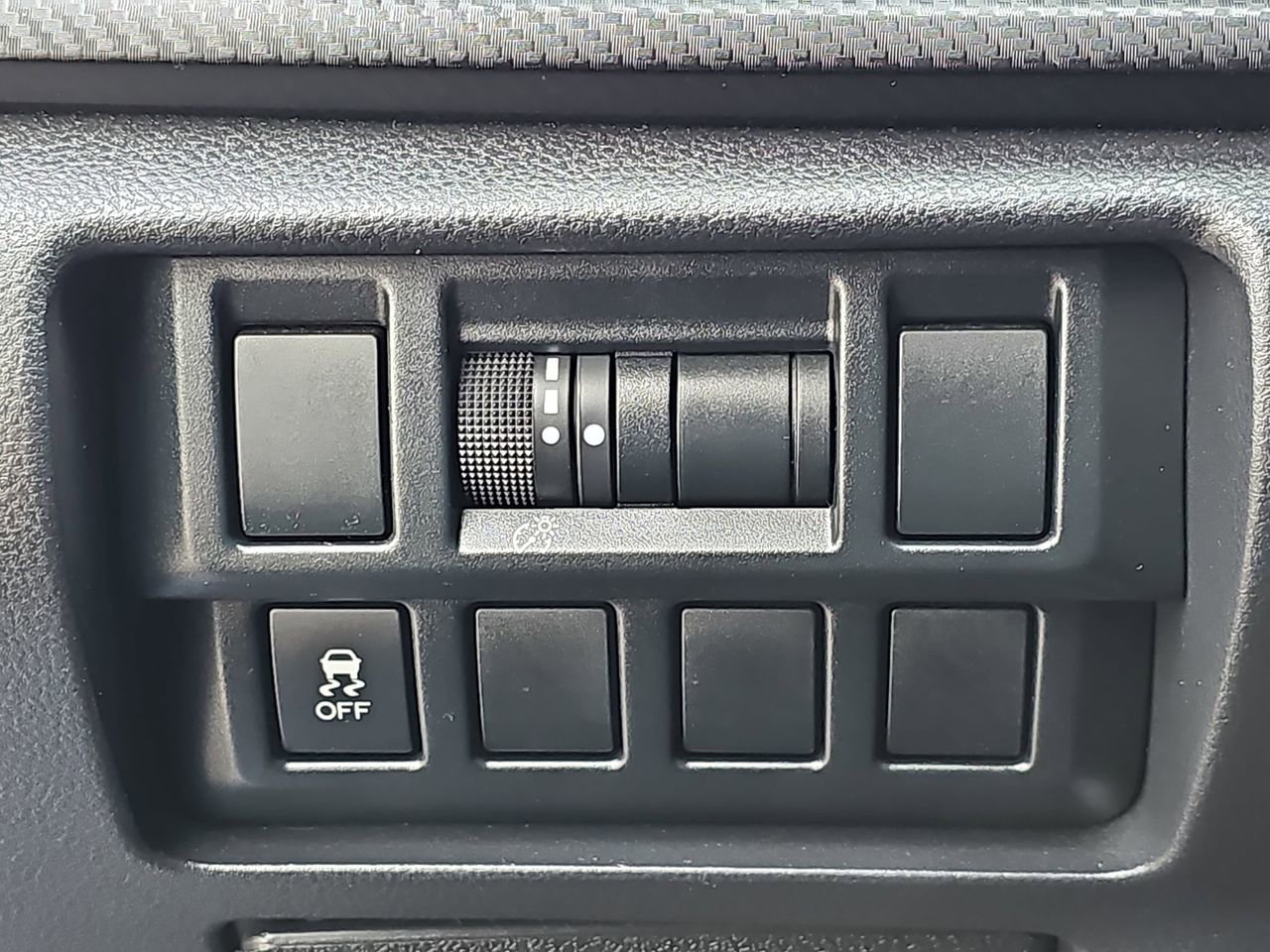 Used 2019 Subaru Crosstrek 2.0i Premium image 30