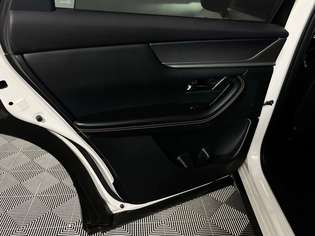 Used 2025 MAZDA CX-90 Plug-In Hybrid w/Premium Sport image 29