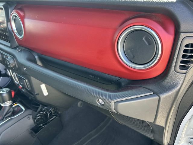Used 2023 Jeep Gladiator Rubicon w/ Cold Weather Group AWD/4WD image 26