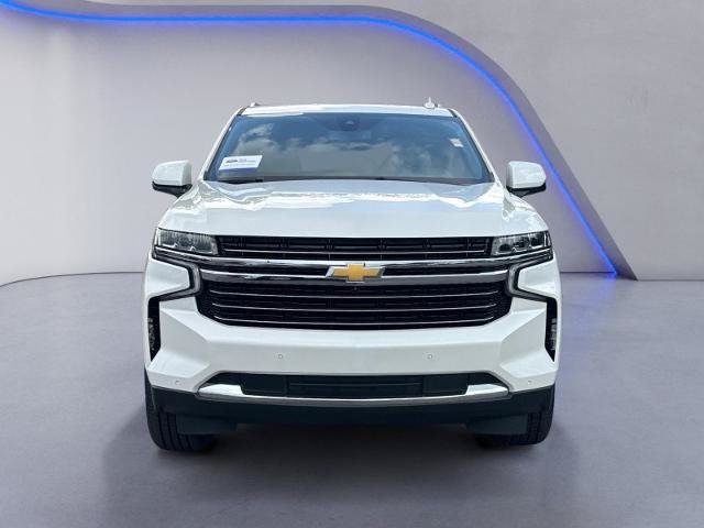 Used 2022 Chevrolet Suburban LT w/ Luxury Package AWD/4WD image 9
