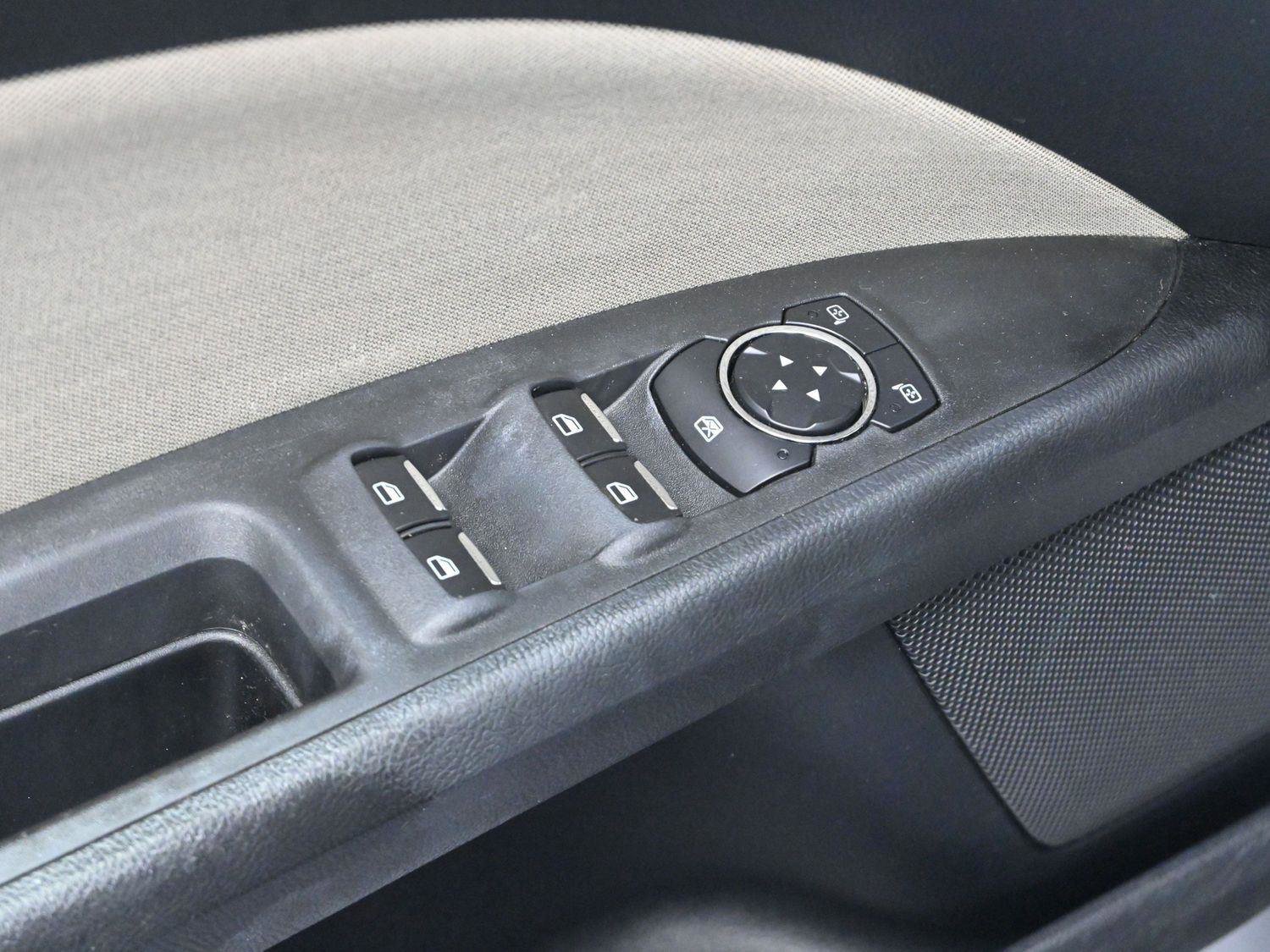 Used 2020 Ford Fusion S FWD image 12