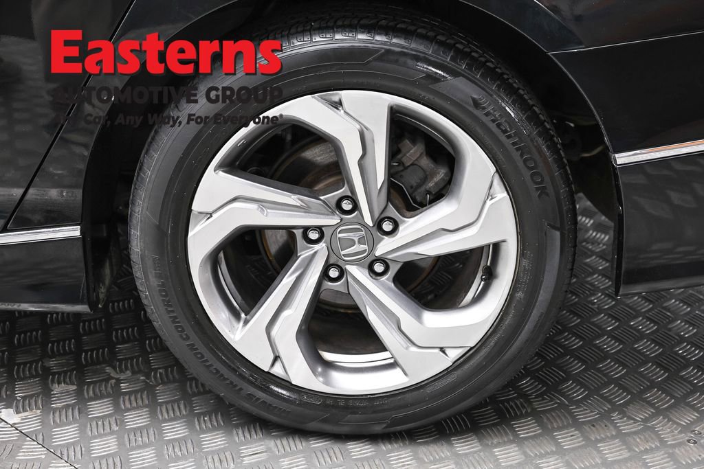 Used 2018 Honda Accord EX-L image 8