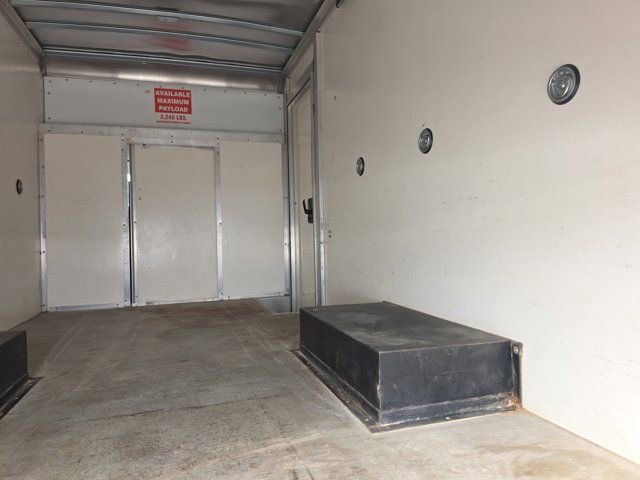 Certified 2022 Ford Transit 350 DRW RWD image 11