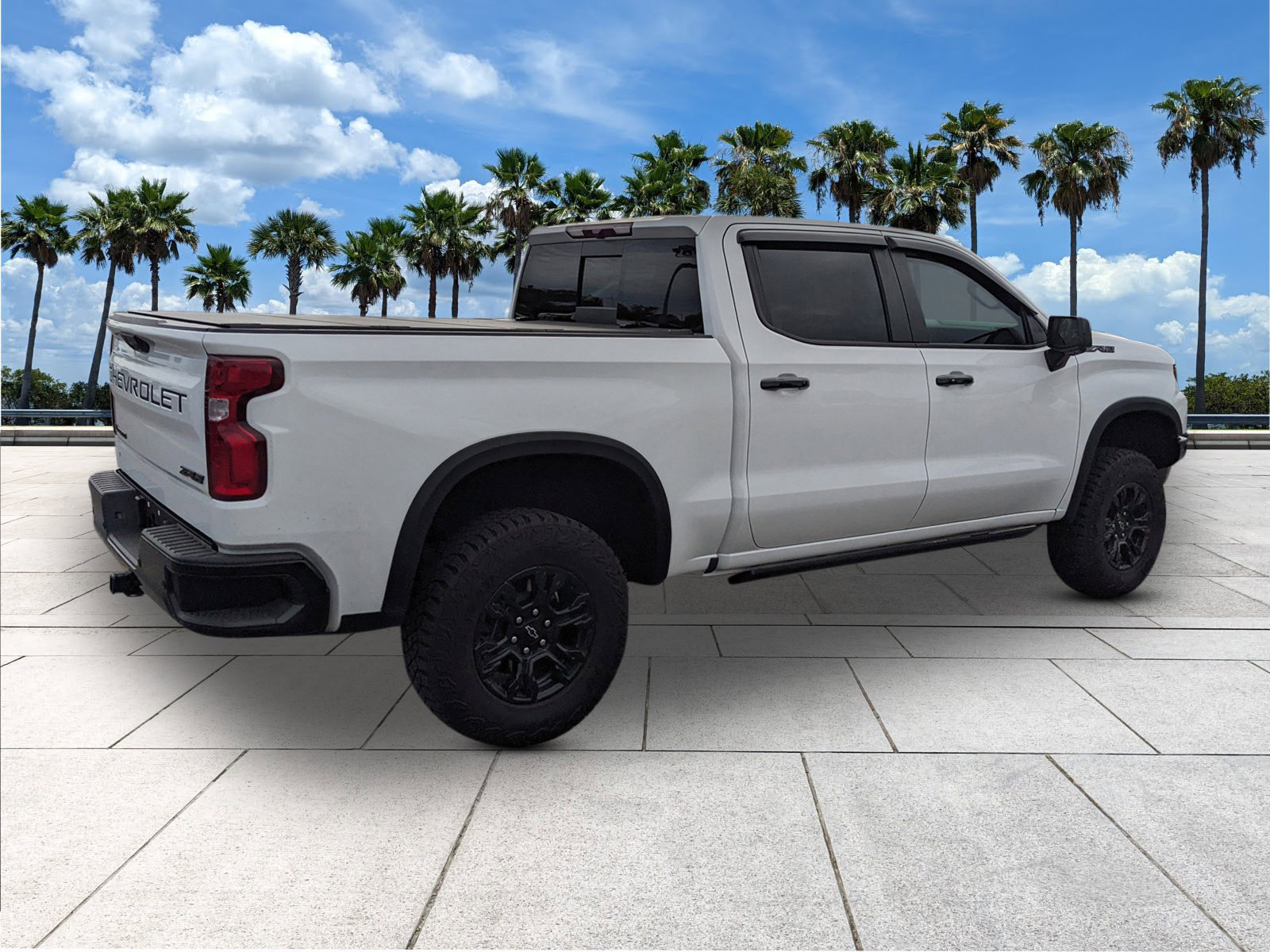 Used 2024 Chevrolet Silverado 1500 ZR2 w/ Dark Appearance Package image 8