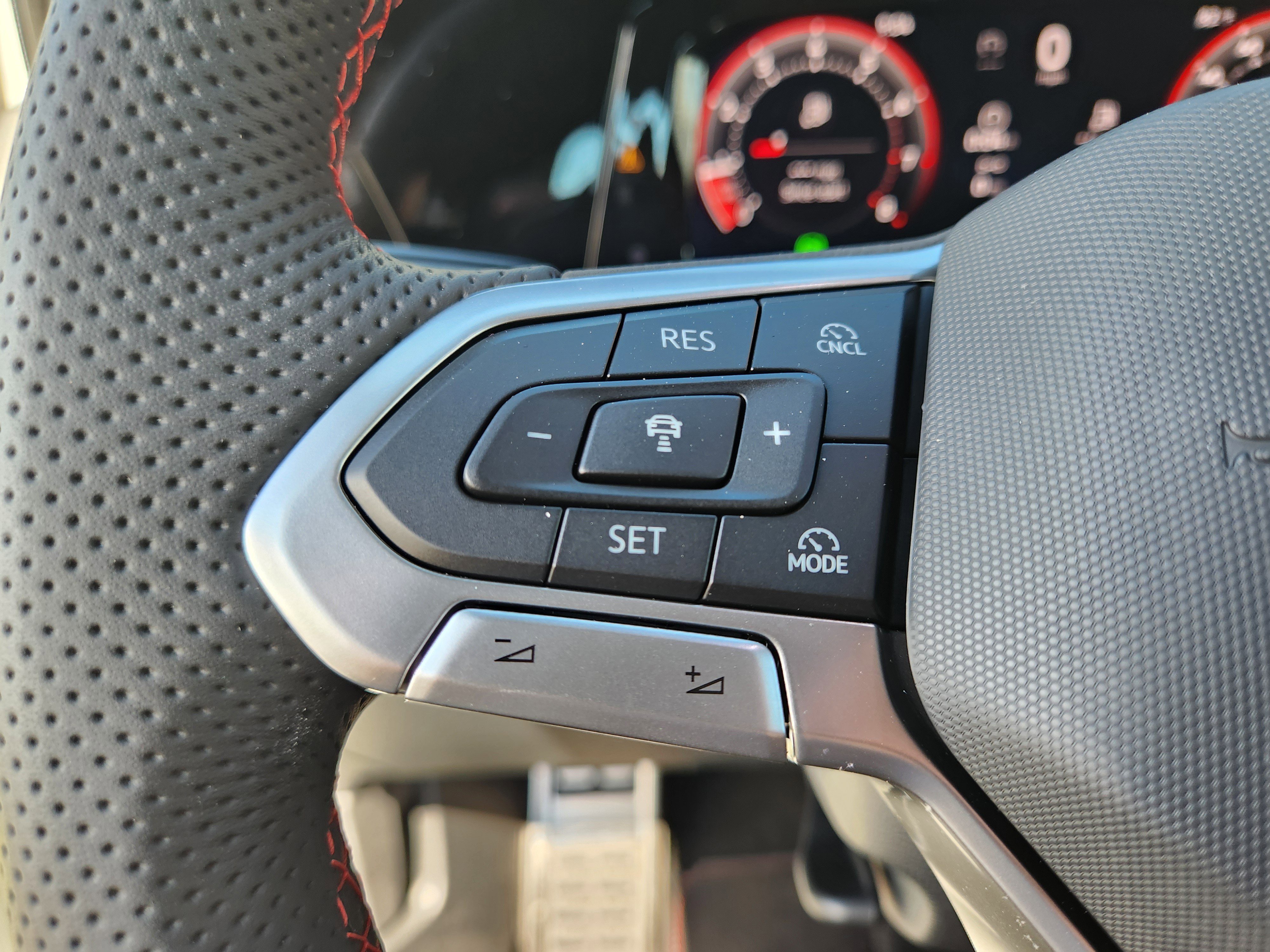 New 2025 Volkswagen Golf S image 15