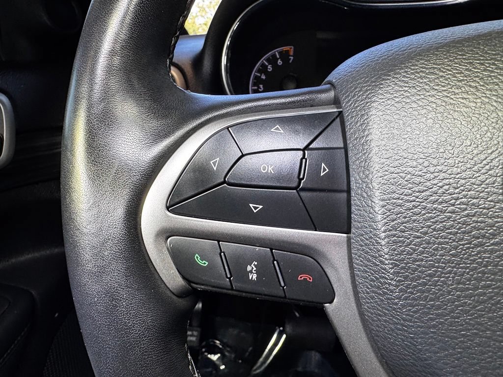 Used 2021 Jeep Grand Cherokee Laredo X AWD/4WD image 23