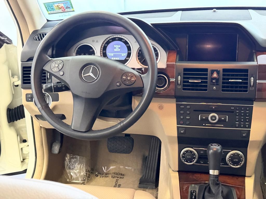 Used 2011 Mercedes-Benz GLK 350 4MATIC image 20