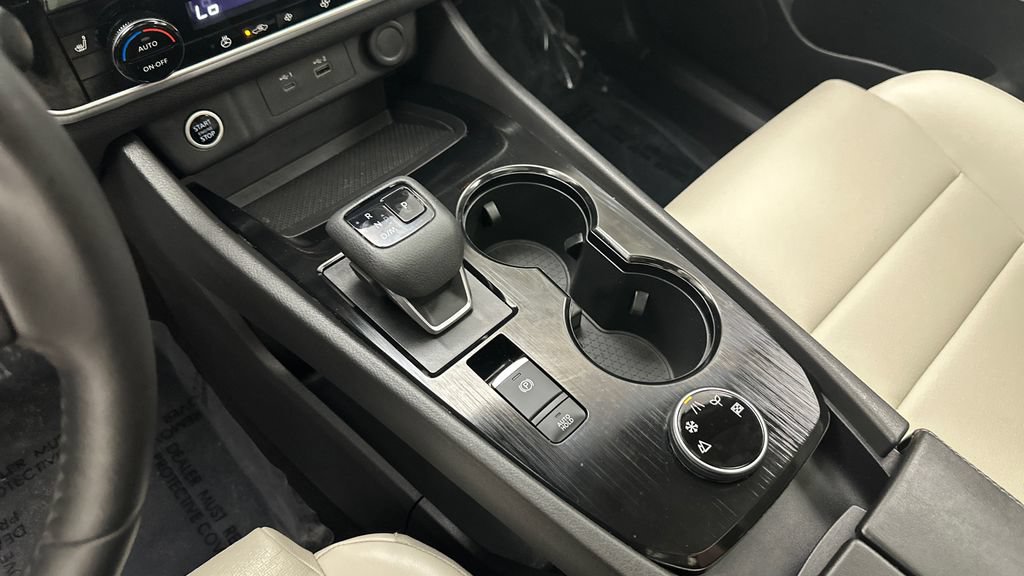 Certified 2021 Nissan Rogue SV w/ Premium Package AWD/4WD image 13