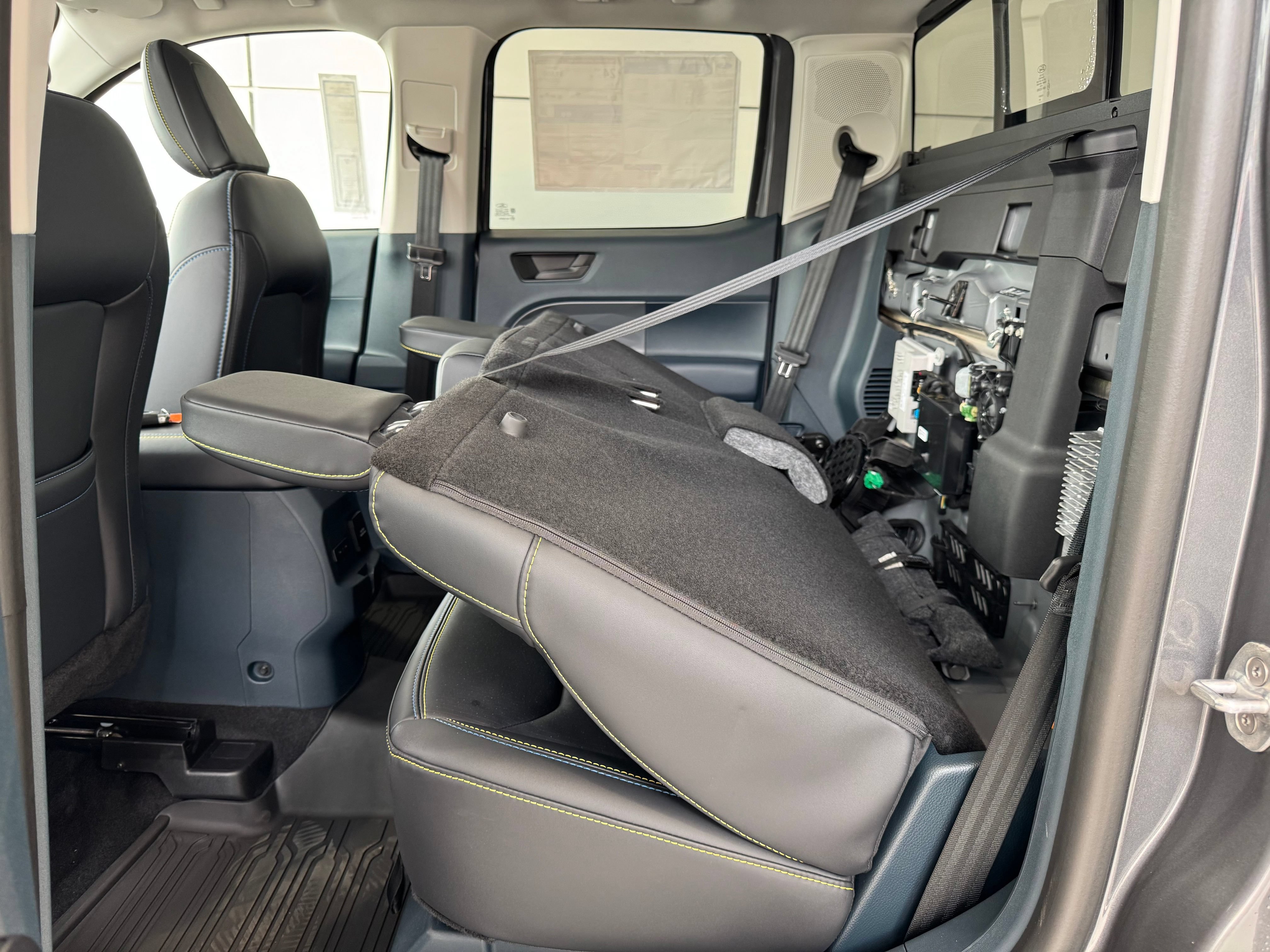 New 2025 Ford Maverick Lobo AWD/4WD image 31