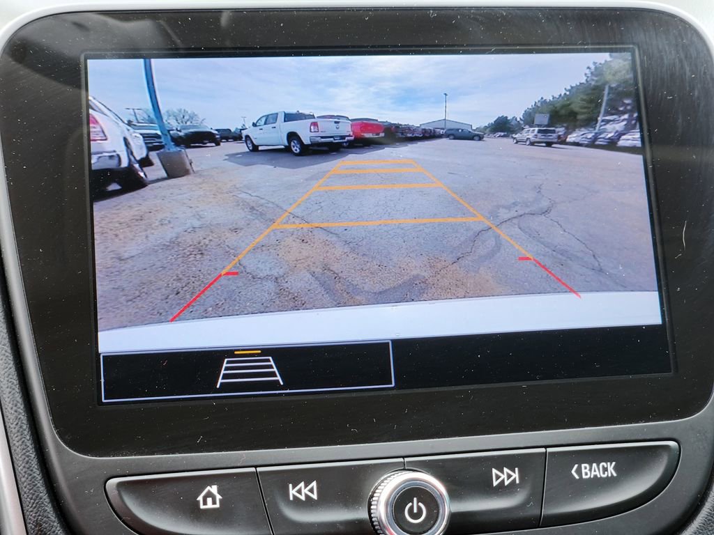 Used 2023 Chevrolet Malibu LT FWD image 23