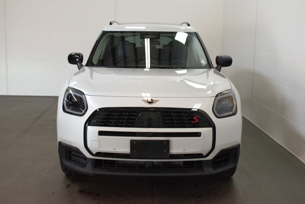 Used 2025 MINI Cooper Countryman S w/ Comfort Package Max image 2
