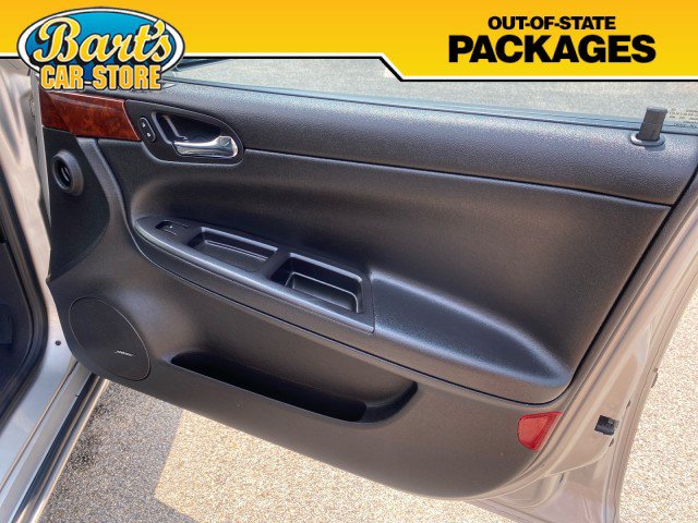Used 2007 Chevrolet Impala LTZ FWD image 12