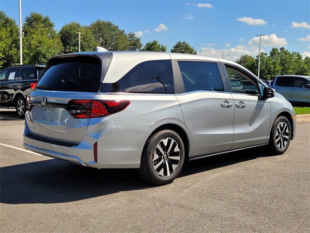 New 2026 Honda Odyssey EX-L image 3