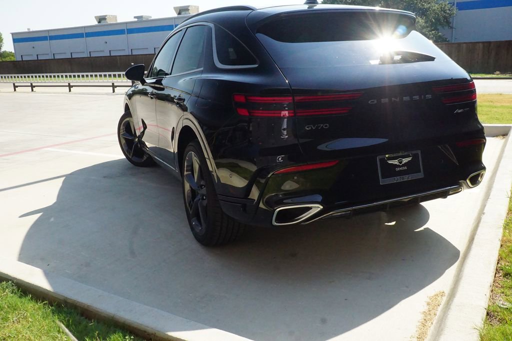New 2026 Genesis GV70 3.5T Sport Prestige image 4