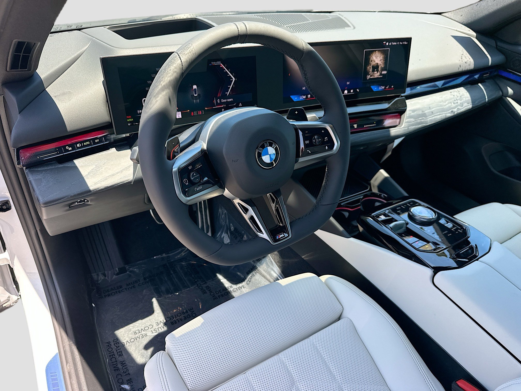 New 2027 BMW 530i xDrive w/ M Sport Package AWD/4WD image 7