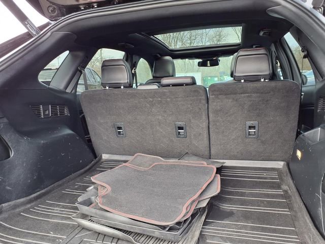 Used 2022 Ford Edge ST-Line w/ Cold Weather Package image 23