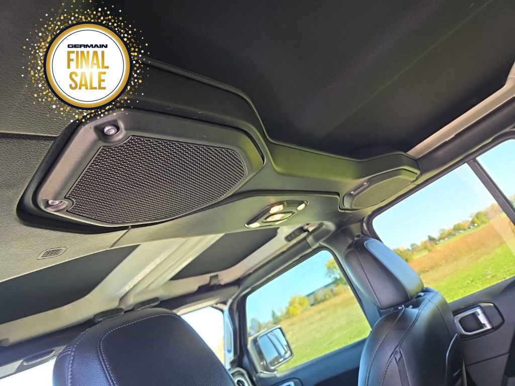 Used 2021 Jeep Wrangler Unlimited Sahara image 28