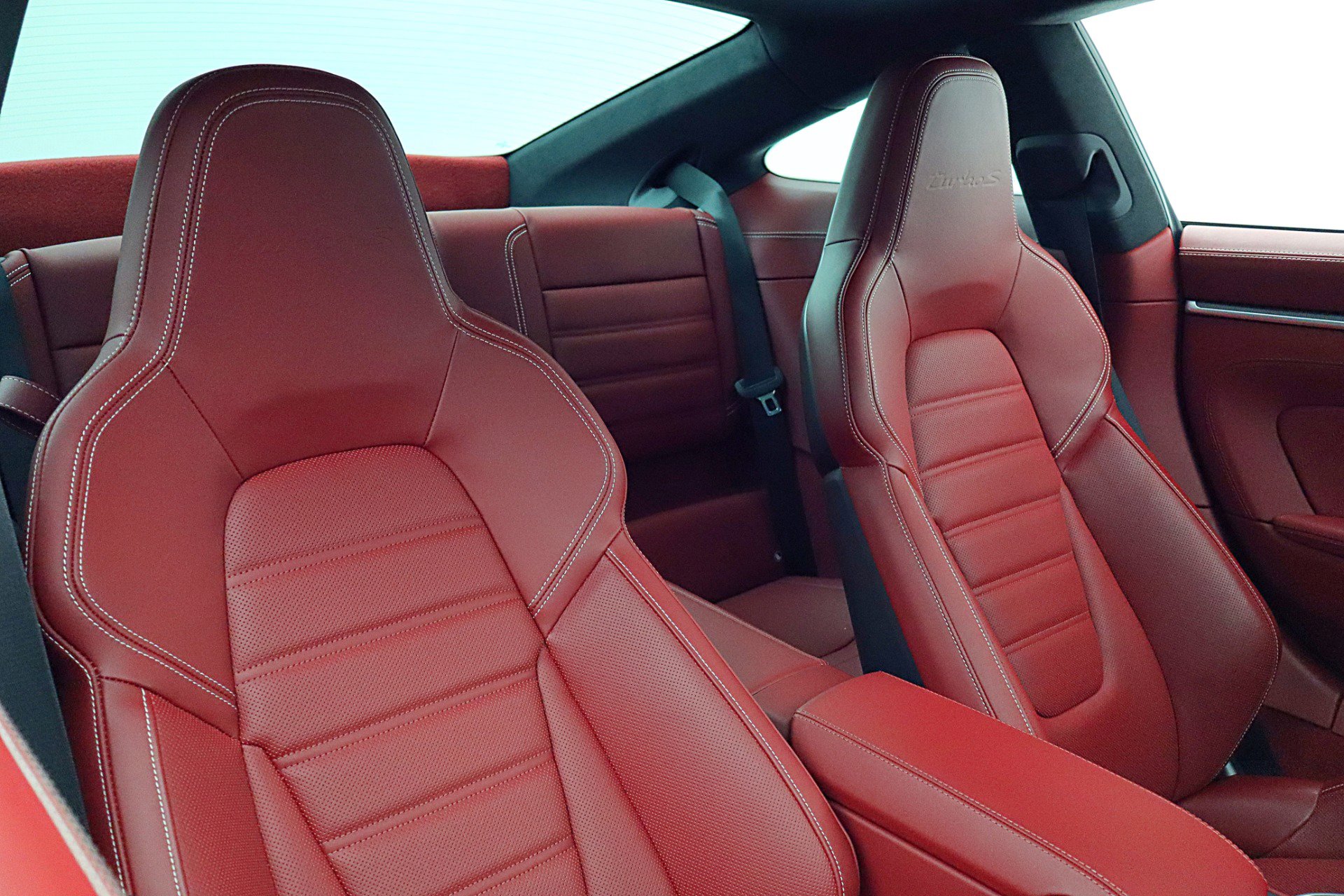 Used 2021 Porsche 911 Turbo S AWD/4WD image 30