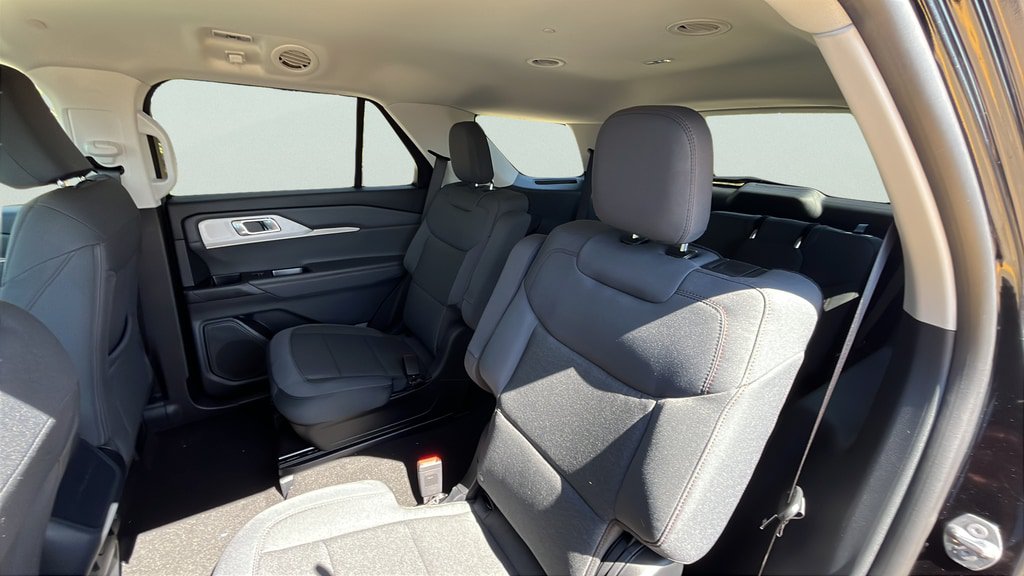 New 2026 Ford Explorer Active AWD/4WD image 17
