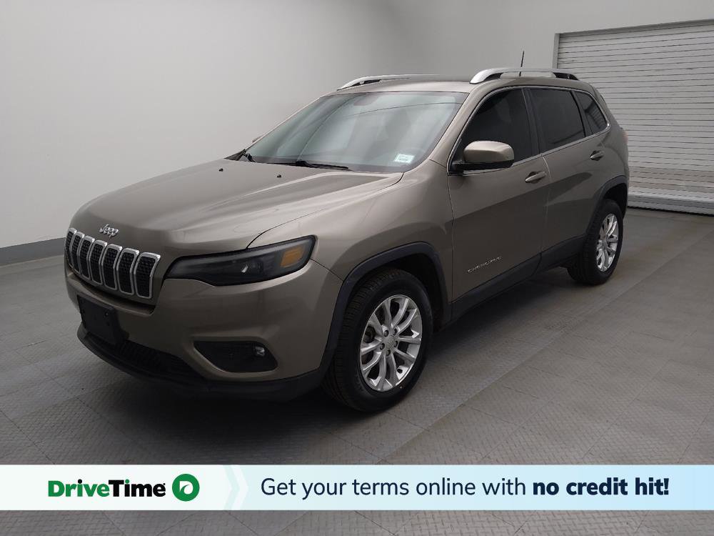 Used 2019 Jeep Cherokee Latitude w/ Popular Appearance Group