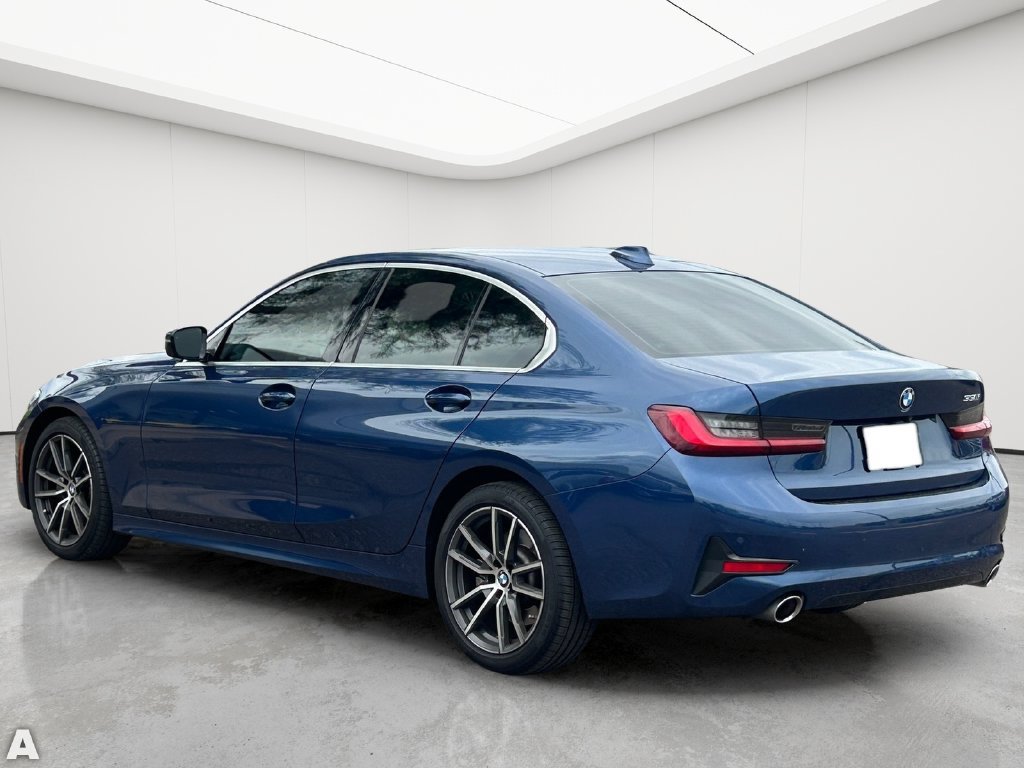 Used 2022 BMW 330i Sedan w/ Driving Assistance Package RWD image 4