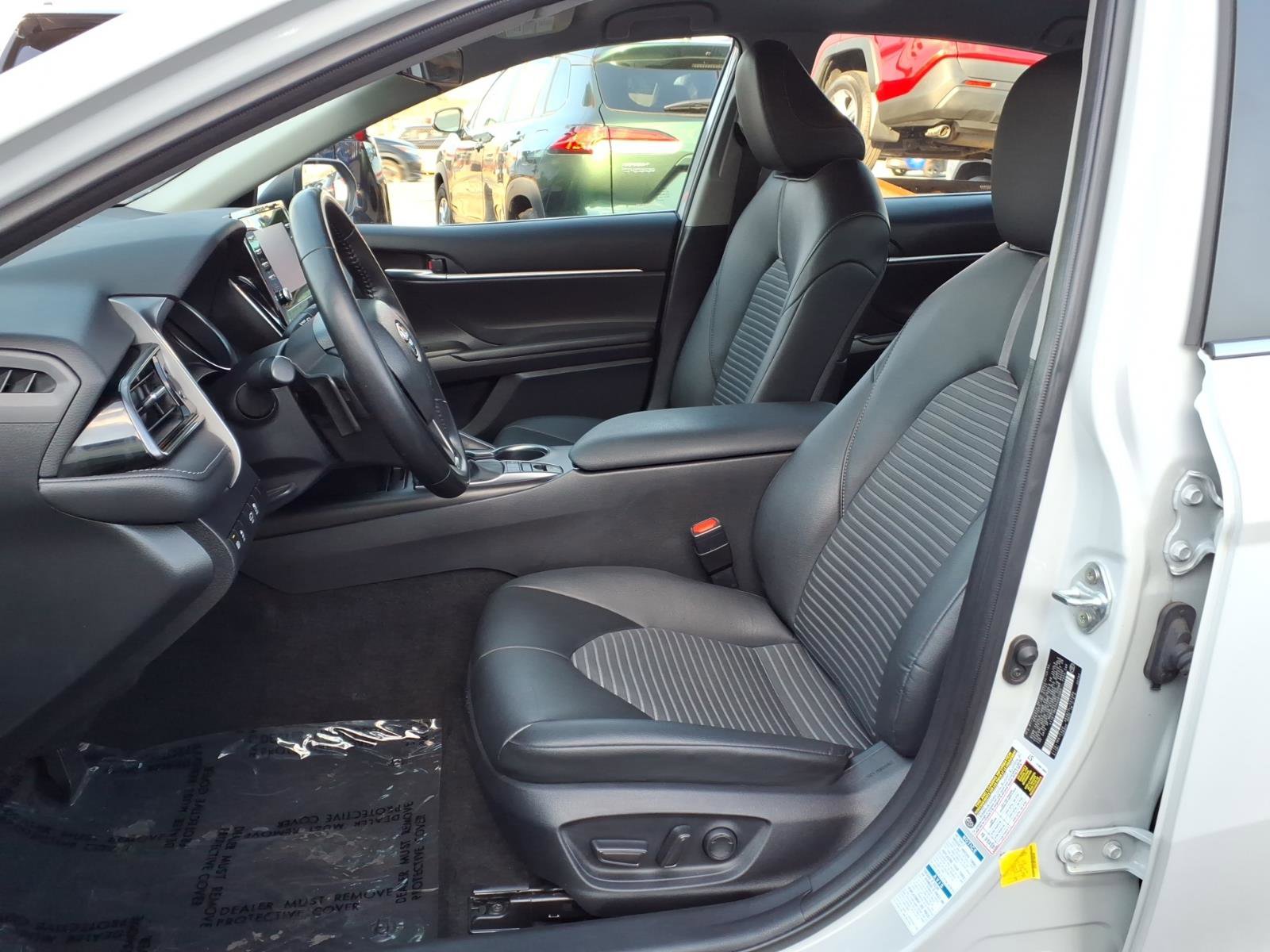 Certified 2023 Toyota Camry SE image 11