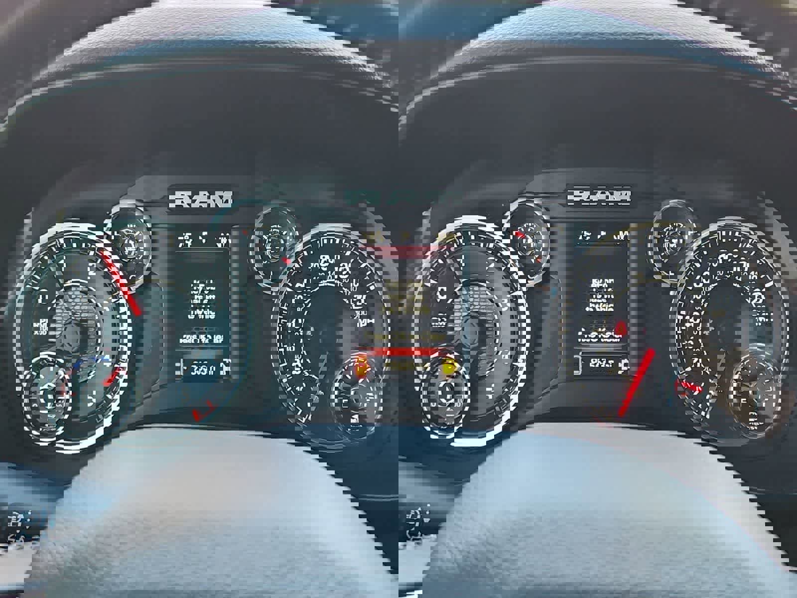 Certified 2022 RAM 1500 Big Horn image 33