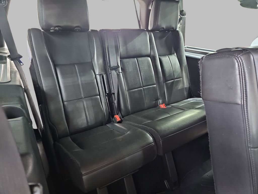 Used 2011 Lincoln Navigator L 4WD image 15