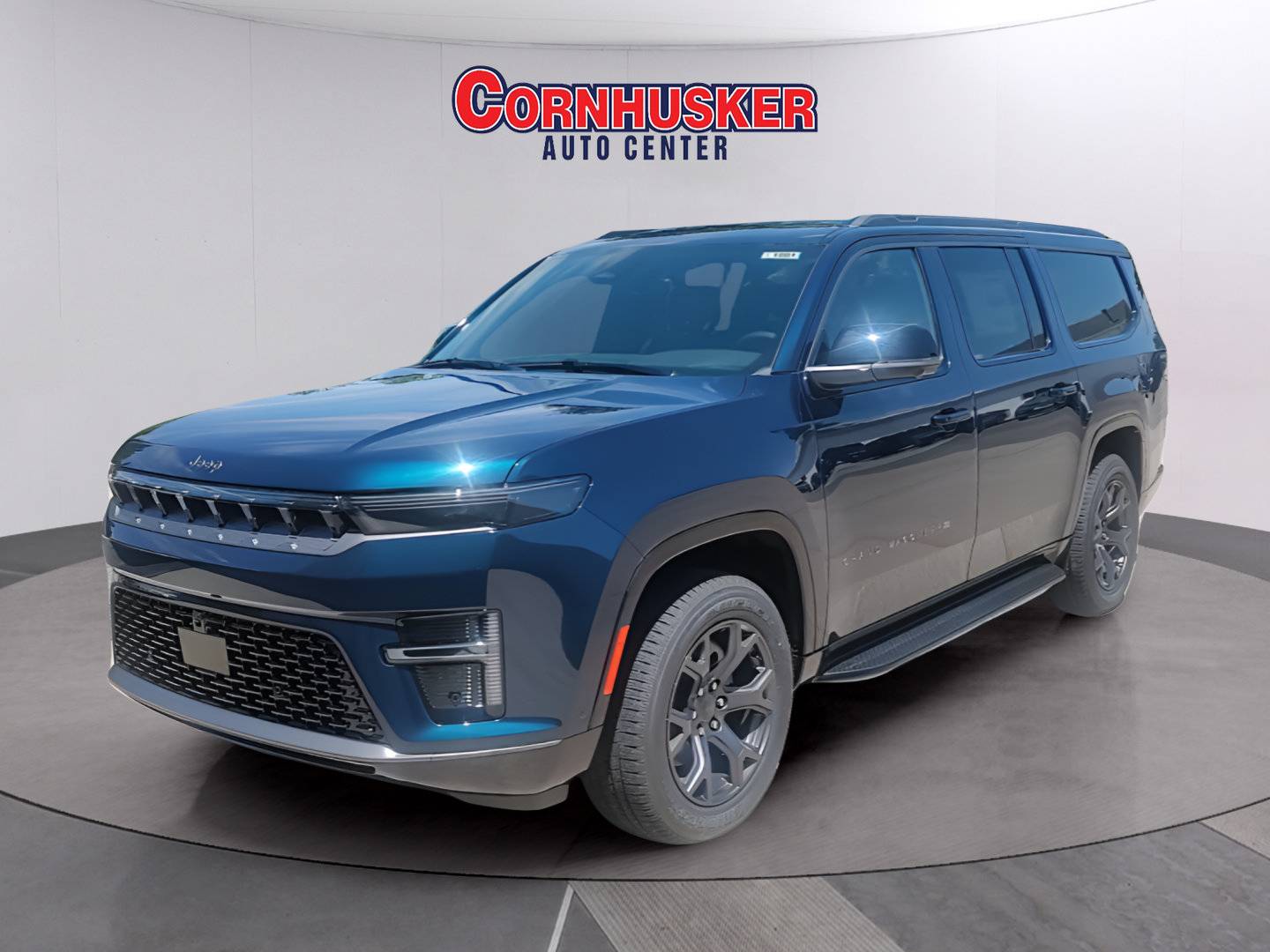 New 2026 Jeep Grand Wagoneer L Limited w/ Convenience Group I AWD/4WD image 3