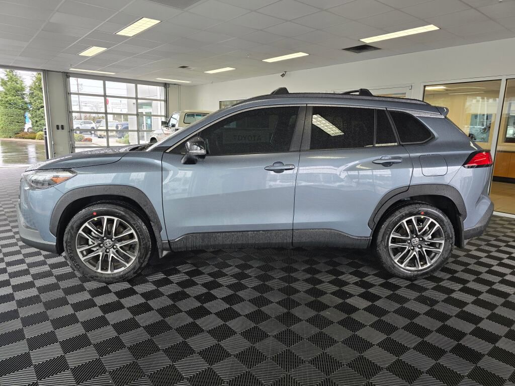 Used 2026 Toyota Corolla Cross XLE w/ Convenience Package image 6