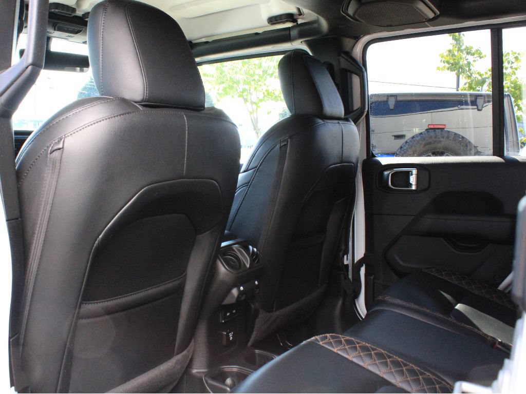 Used 2023 Jeep Gladiator Overland AWD/4WD image 33