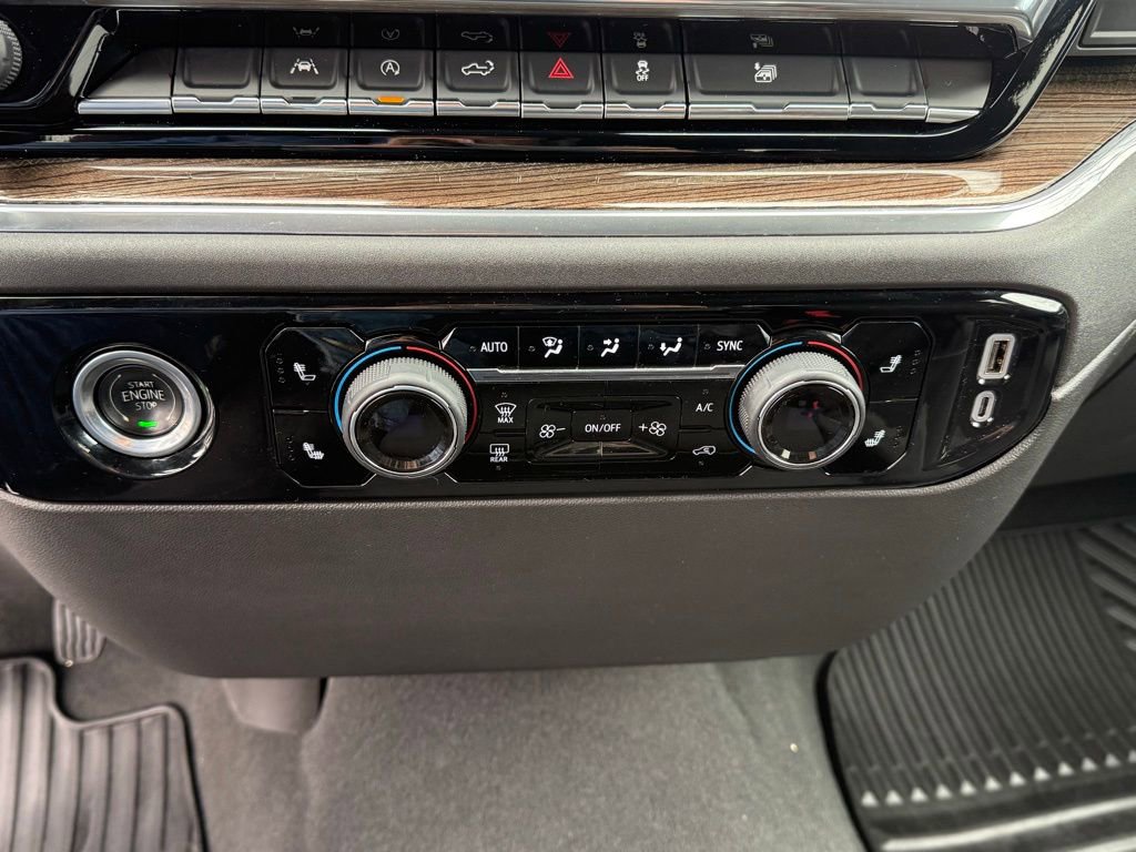 Used 2024 Chevrolet Silverado 1500 LT image 19