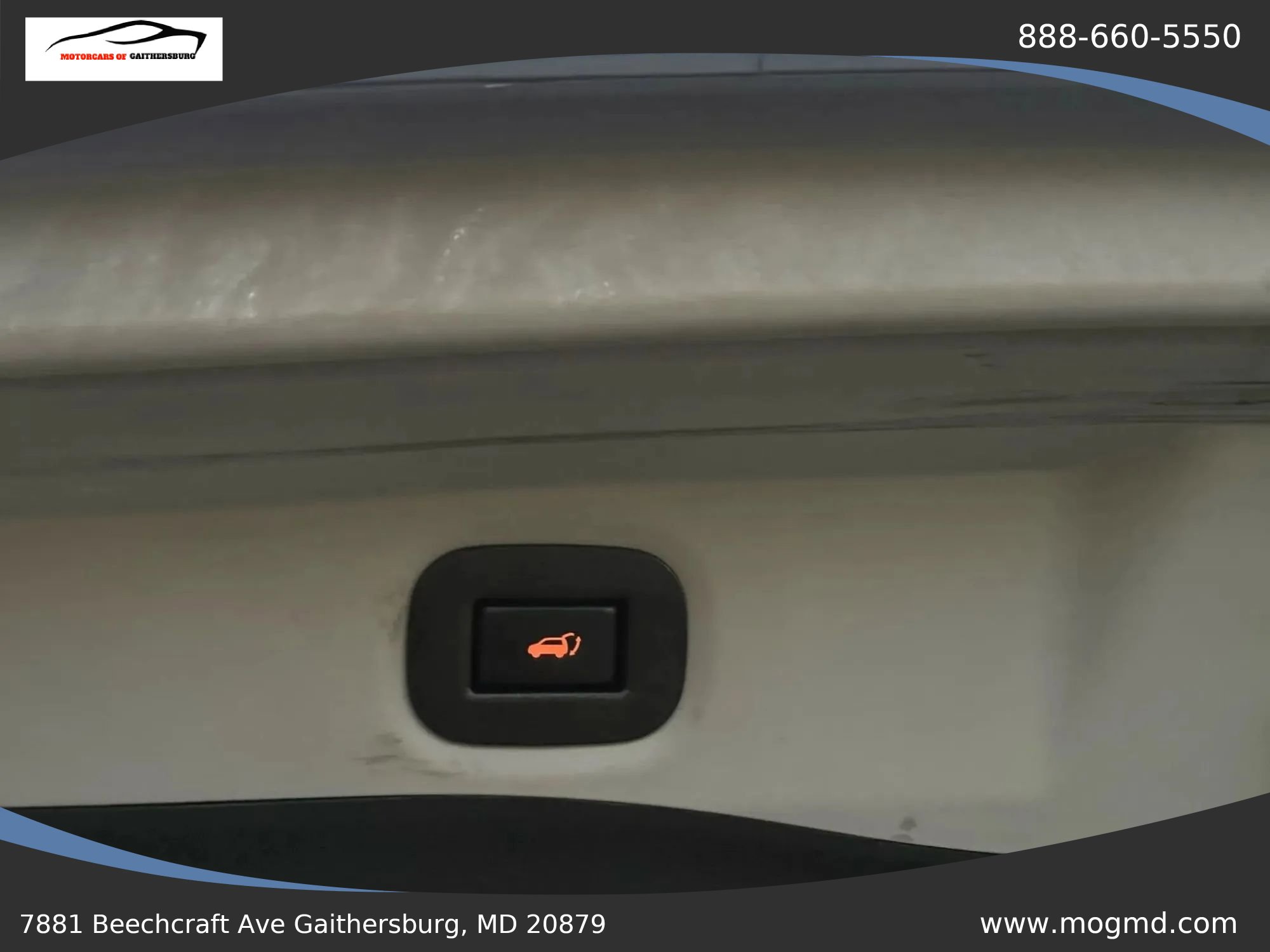 Used 2018 Nissan Rogue SV AWD/4WD image 19