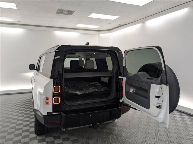 New 2026 Land Rover Defender 130 S AWD/4WD image 9