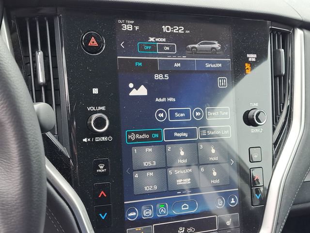 Used 2025 Subaru Outback Premium w/ Popular Package #1A image 12