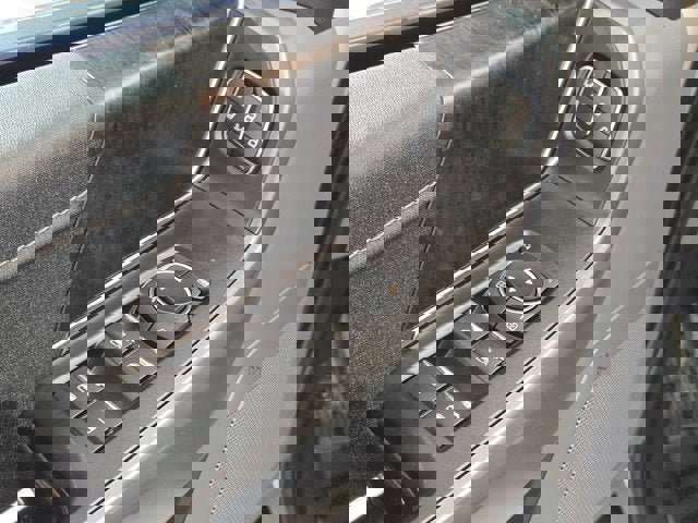 Used 2021 Ford F150 Lariat image 22