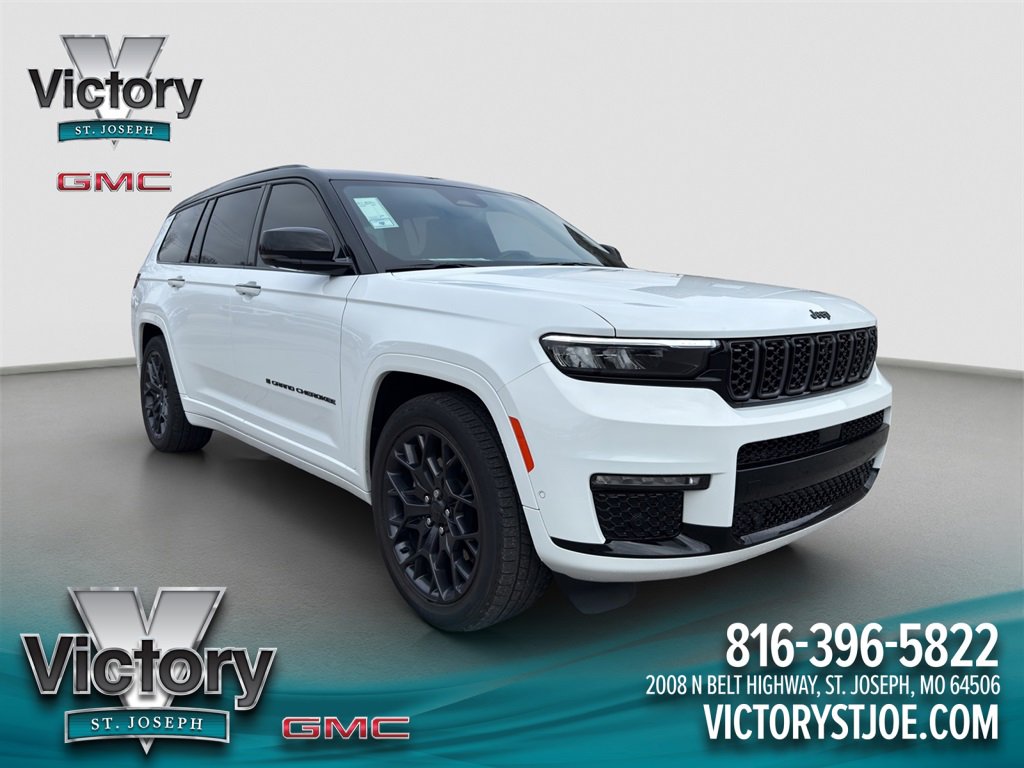 Used 2025 Jeep Grand Cherokee L Summit w/ Advanced Protech Group IV image 1