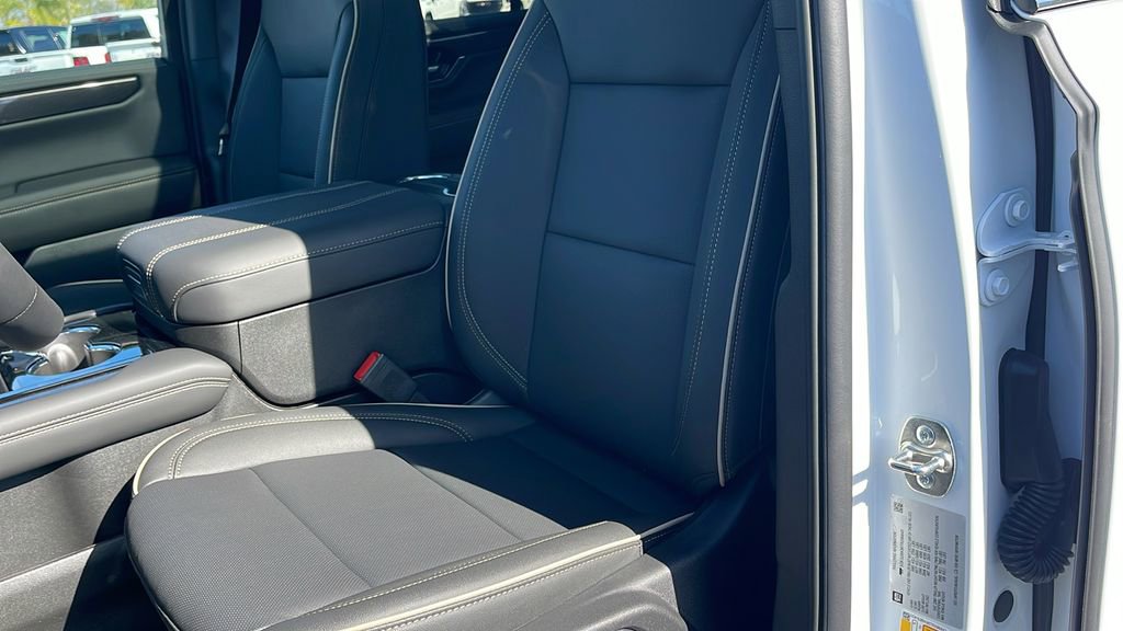 New 2026 GMC Yukon Elevation image 11