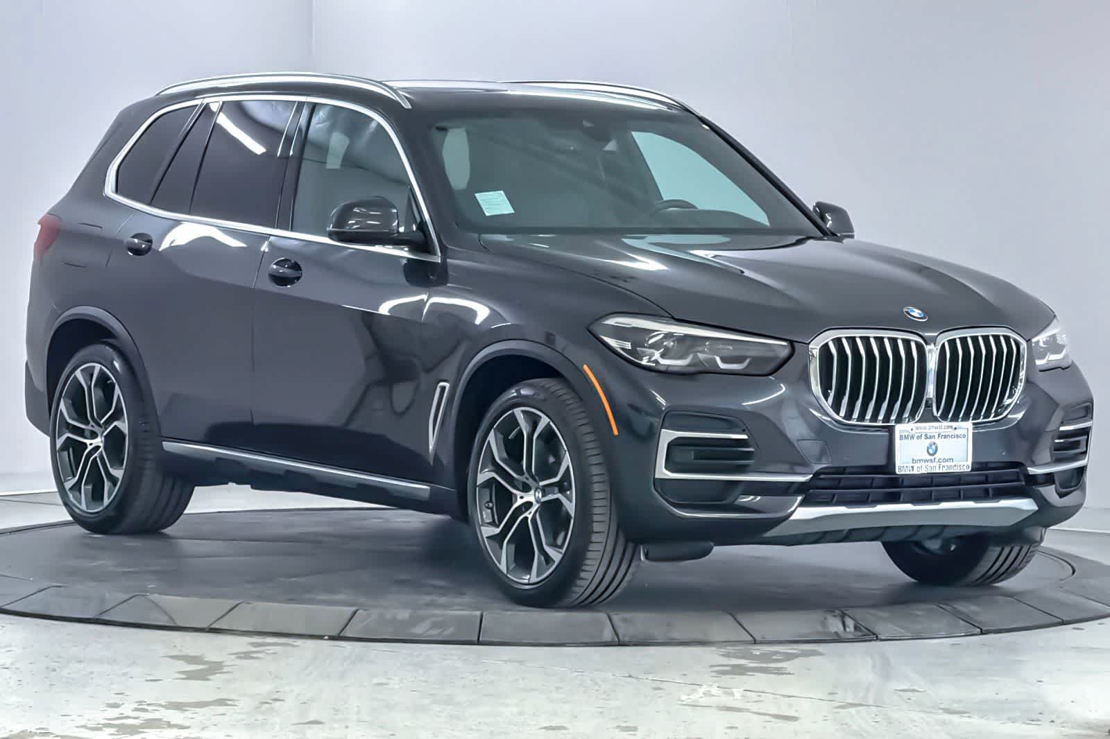 Used 2023 BMW X5 xDrive40i w/ Premium Package AWD/4WD image 9