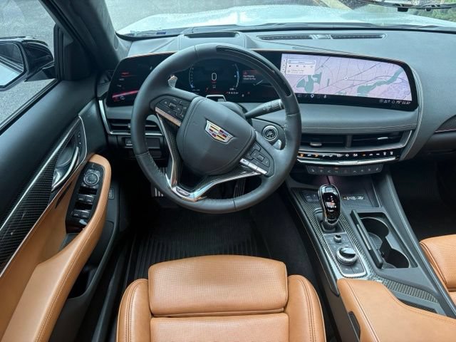 Used 2025 Cadillac CT5 V w/ Platinum Package AWD/4WD image 18