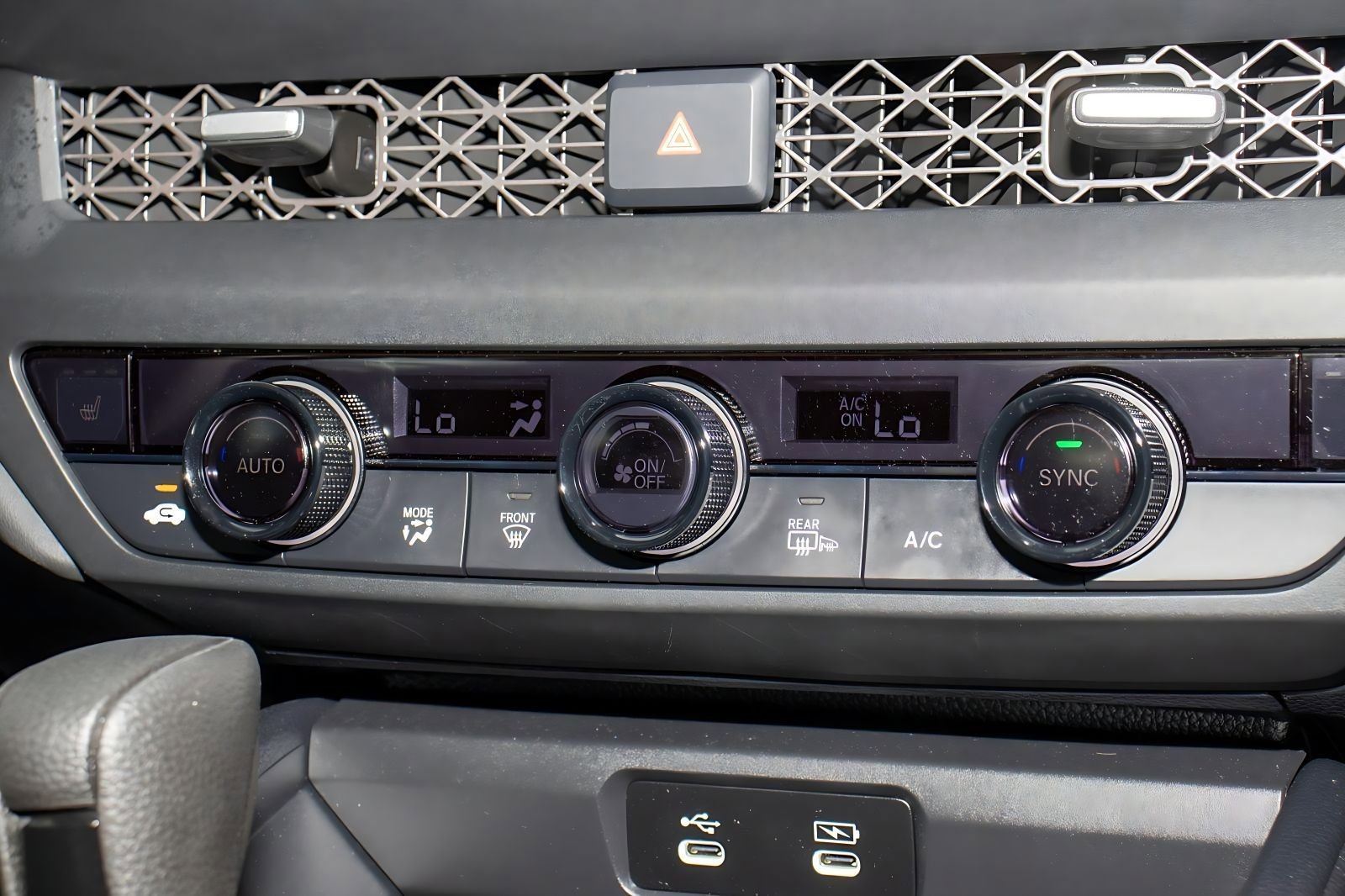 Certified 2025 Honda Accord SE image 24