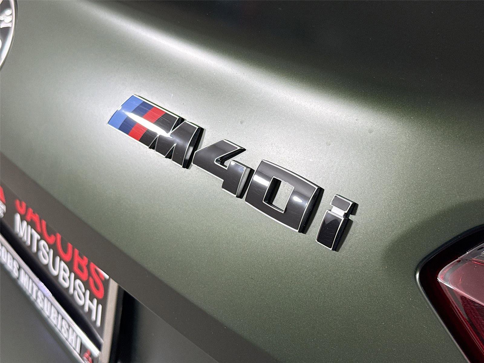 Used 2025 BMW Z4 M40i w/ Edition RWD image 34