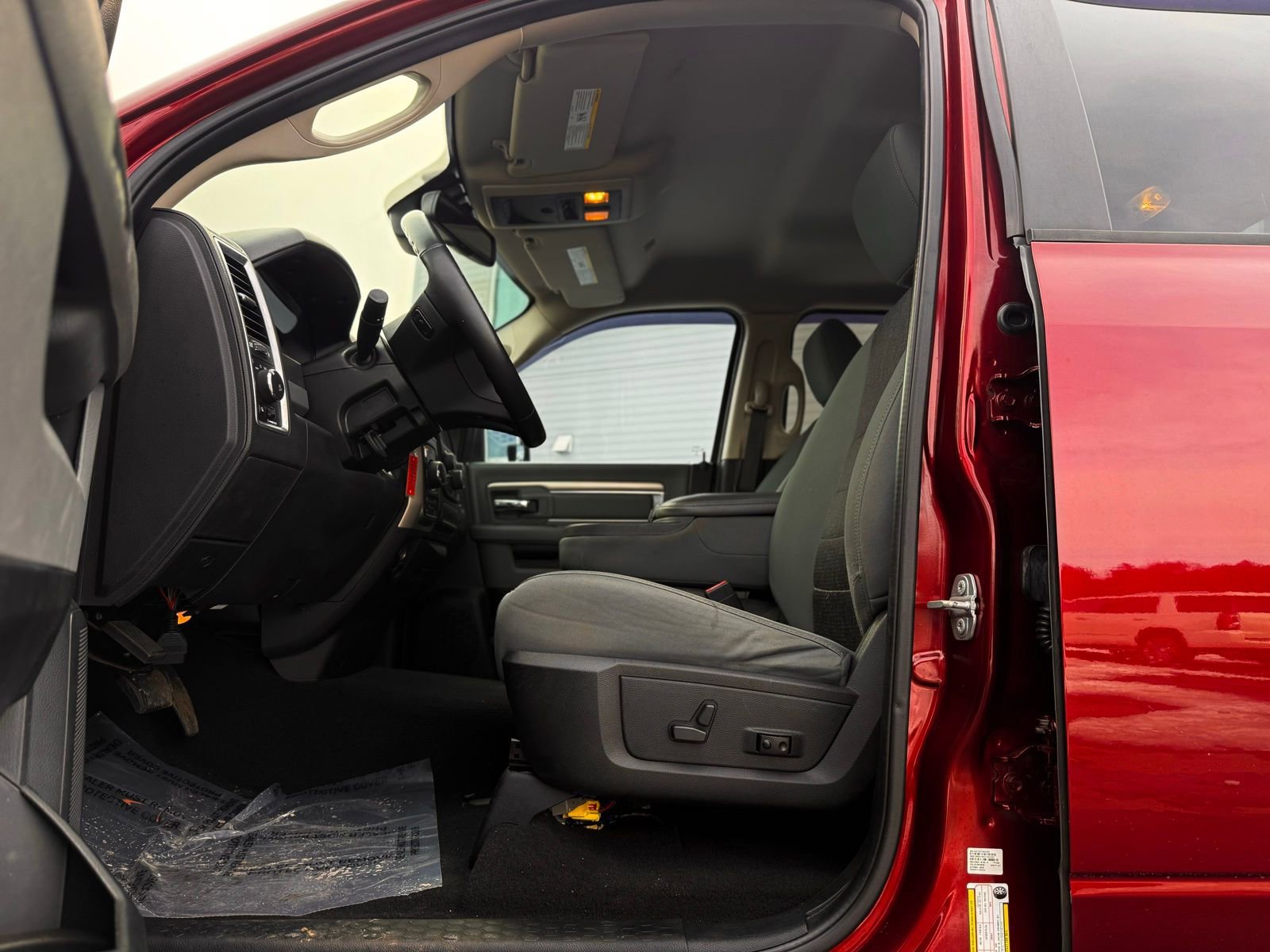 Used 2017 RAM 1500 Big Horn image 21