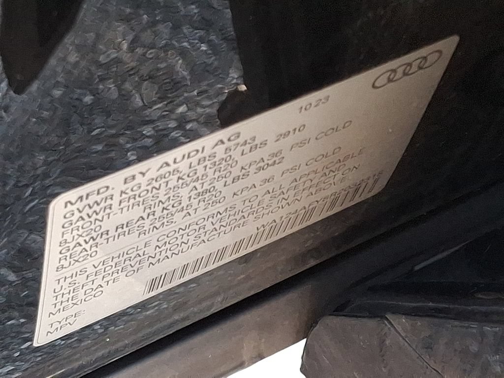 Used 2024 Audi SQ5 Premium Plus AWD/4WD image 27