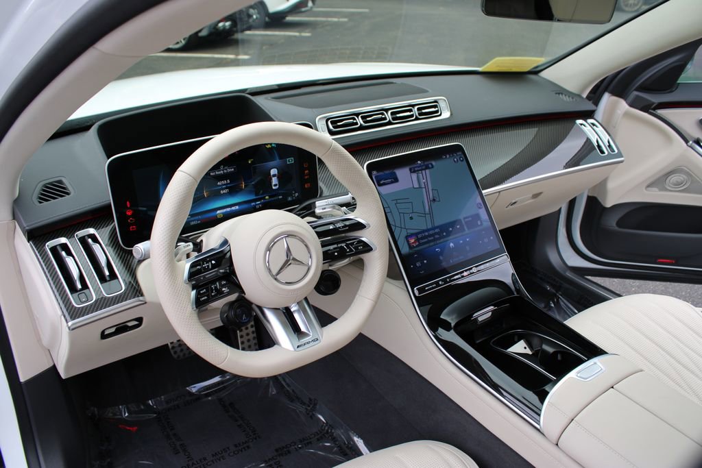 Used 2024 Mercedes-Benz S 63 AMG S image 8