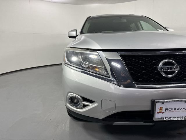 Used 2013 Nissan Pathfinder Platinum image 28