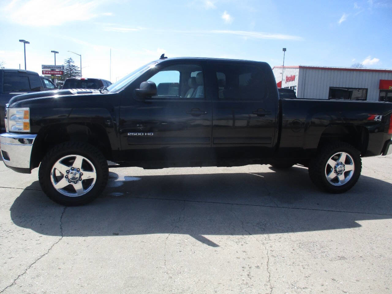 Used 2013 Chevrolet Silverado 2500 LTZ w/ LTZ Plus Package image 3