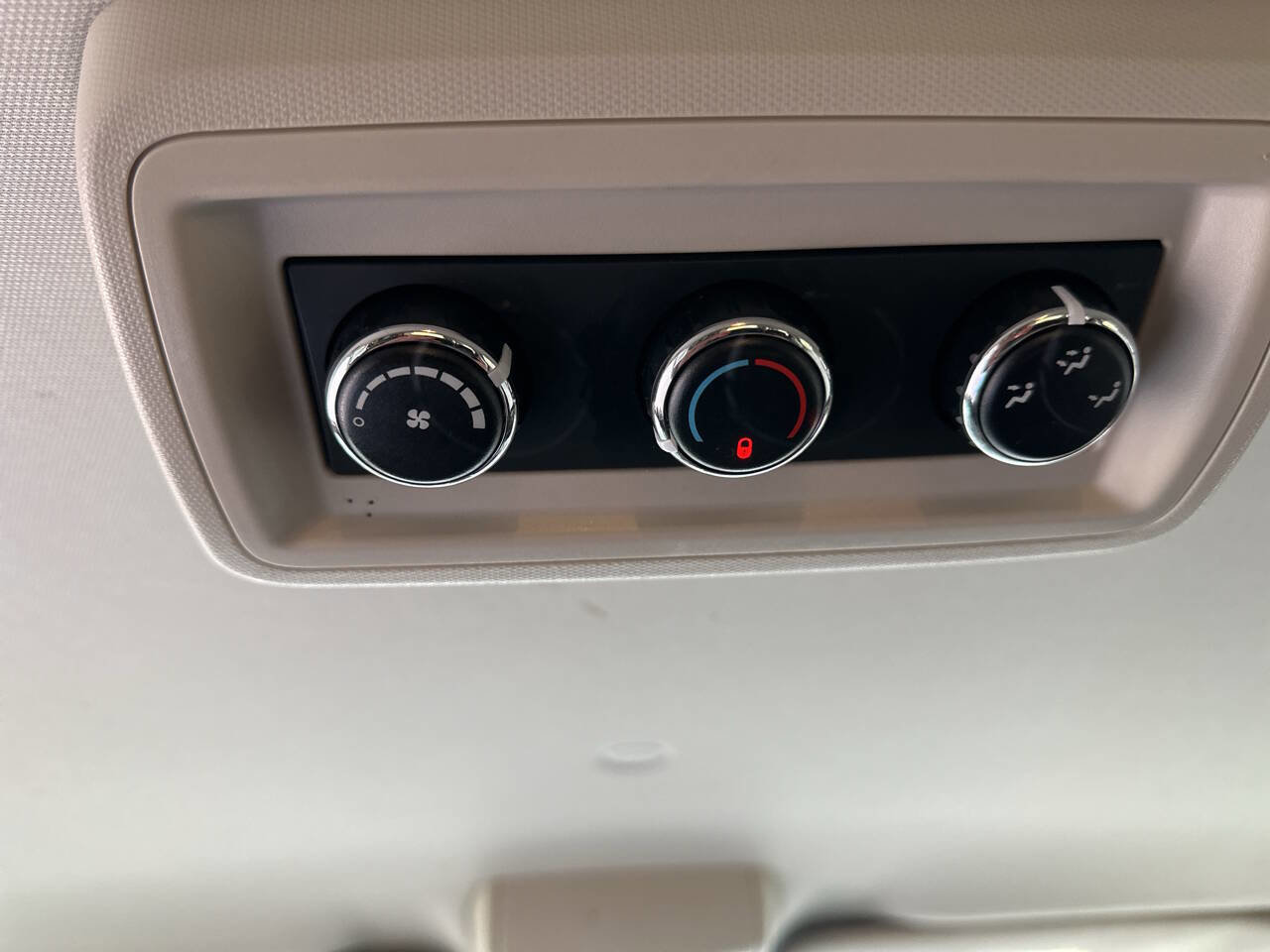 Used 2017 Dodge Grand Caravan SE w/ Power Window Group image 13