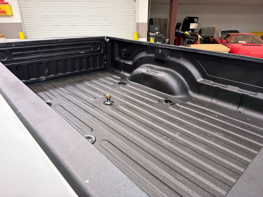 Used 2018 RAM 3500 SLT AWD/4WD image 51