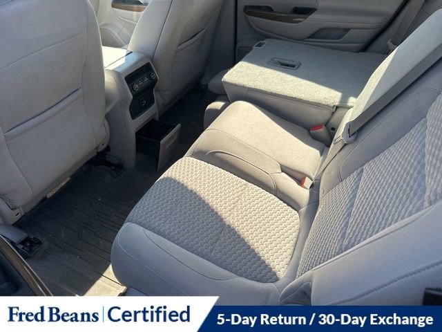 Used 2017 GMC Acadia SLE w/ Driver Alert Package I image 17